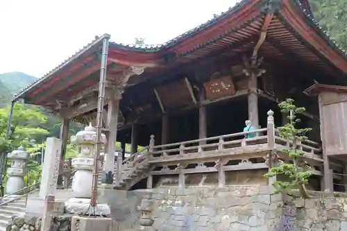 華厳寺の本殿・本堂