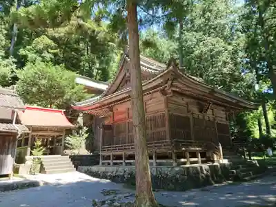 熱田神社の本殿・本堂