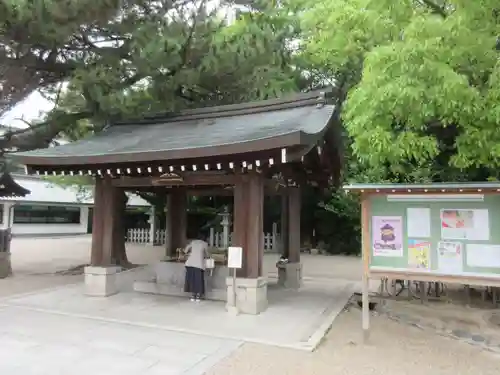 西宮神社の手水舎