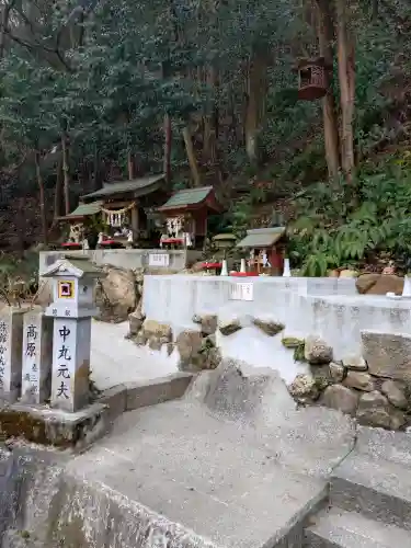 大頭神社の{uncategorized: "未分類", other: "その他", undefined: "問題あり", building: "その他建物", grave: "お墓", sacred_gate: "鳥居", guardian: "狛犬", statue: "像", buddha: "仏像", history: "歴史", nature: "自然", garden: "庭園", animal: "動物", pagoda: "塔", temizu: "手水舎", mountain_gate: "山門・神門", sanctuary: "本殿・本堂", subordinate: "末社・摂社", art: "芸術", scenery: "景色", jizo: "地蔵", ema: "絵馬", goshuin: "御朱印", omikuji: "おみくじ", items: "授与品その他", amulet: "お守り", goshuincho: "御朱印帳", eats: "食事", festival: "お祭り", votive_dance: "神楽", shichigosan: "七五三参", wedding: "結婚式", experience: "体験その他", initially: "初詣", around: "周辺", anti_infection: "感染症対策"}
