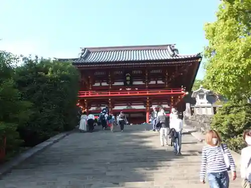 鶴岡八幡宮の山門・神門