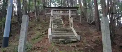 秋葉神社の{uncategorized: "未分類", other: "その他", undefined: "問題あり", building: "その他建物", grave: "お墓", sacred_gate: "鳥居", guardian: "狛犬", statue: "像", buddha: "仏像", history: "歴史", nature: "自然", garden: "庭園", animal: "動物", pagoda: "塔", temizu: "手水舎", mountain_gate: "山門・神門", sanctuary: "本殿・本堂", subordinate: "末社・摂社", art: "芸術", scenery: "景色", jizo: "地蔵", ema: "絵馬", goshuin: "御朱印", omikuji: "おみくじ", items: "授与品その他", amulet: "お守り", goshuincho: "御朱印帳", eats: "食事", festival: "お祭り", votive_dance: "神楽", shichigosan: "七五三参", wedding: "結婚式", experience: "体験その他", initially: "初詣", around: "周辺", anti_infection: "感染症対策"}