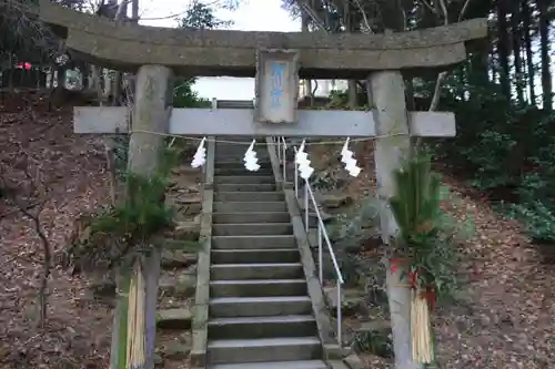 滑川神社 - 仕事と子どもの守り神の鳥居