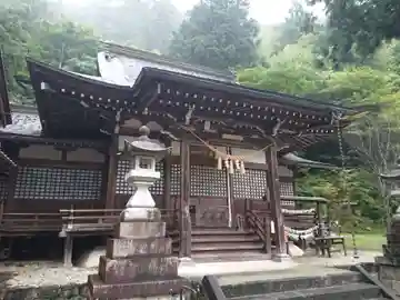 若宮八幡神社の本殿・本堂