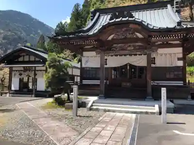 身延山 本行坊の本殿・本堂