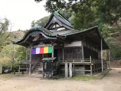 般若寺の本殿・本堂