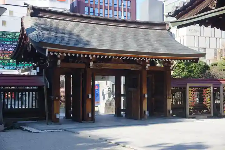 警固神社の山門・神門