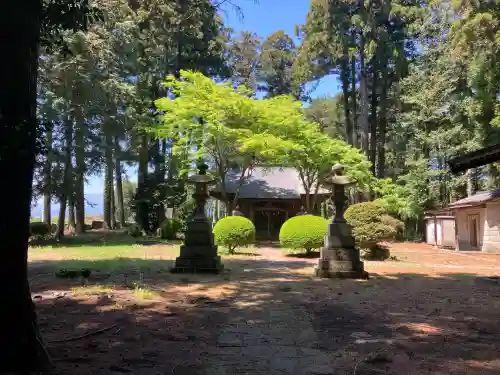 実取温泉神社の本殿・本堂