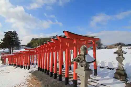 高屋敷稲荷神社の鳥居