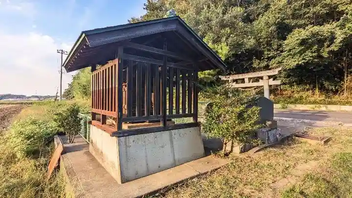 乳清水神社の本殿・本堂