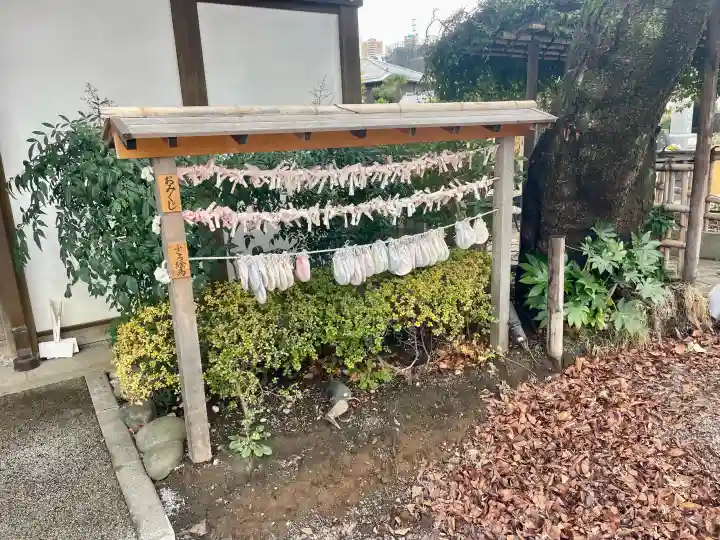 感通寺の{uncategorized: "未分類", other: "その他", undefined: "問題あり", building: "その他建物", grave: "お墓", sacred_gate: "鳥居", guardian: "狛犬", statue: "像", buddha: "仏像", history: "歴史", nature: "自然", garden: "庭園", animal: "動物", pagoda: "塔", temizu: "手水舎", mountain_gate: "山門・神門", sanctuary: "本殿・本堂", subordinate: "末社・摂社", art: "芸術", scenery: "景色", jizo: "地蔵", ema: "絵馬", goshuin: "御朱印", omikuji: "おみくじ", items: "授与品その他", amulet: "お守り", goshuincho: "御朱印帳", eats: "食事", festival: "お祭り", votive_dance: "神楽", shichigosan: "七五三参", wedding: "結婚式", experience: "体験その他", initially: "初詣", around: "周辺", anti_infection: "感染症対策"}