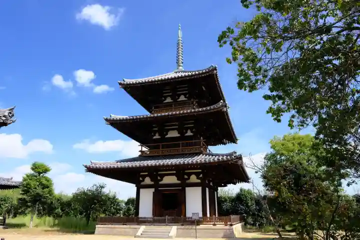 法起寺のその他建物