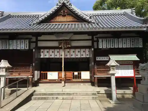 止止呂支比売命神社の本殿