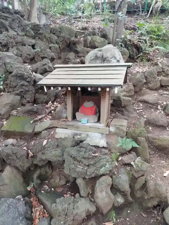 明王院(満願寺別院)の末社・摂社