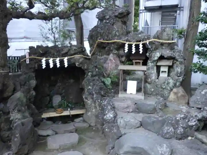 羽衣町厳島神社(関内厳島神社・横浜弁天)の末社・摂社
