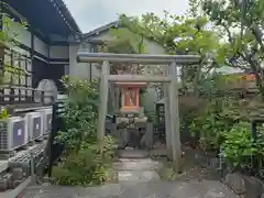 興徳寺の鳥居