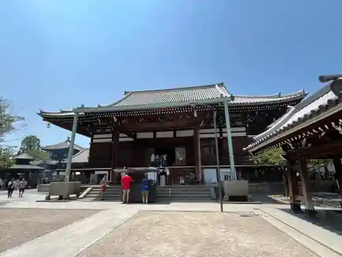 一心寺の本殿・本堂