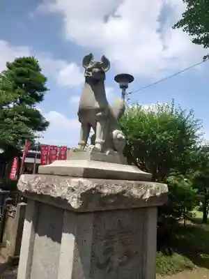 半田稲荷神社の狛犬