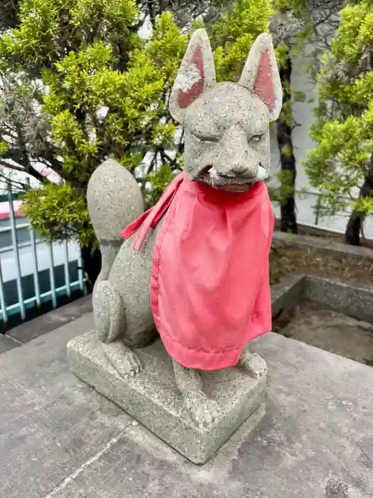 豊川稲荷(藤沢さいか屋)の{uncategorized: "未分類", other: "その他", undefined: "問題あり", building: "その他建物", grave: "お墓", sacred_gate: "鳥居", guardian: "狛犬", statue: "像", buddha: "仏像", history: "歴史", nature: "自然", garden: "庭園", animal: "動物", pagoda: "塔", temizu: "手水舎", mountain_gate: "山門・神門", sanctuary: "本殿・本堂", subordinate: "末社・摂社", art: "芸術", scenery: "景色", jizo: "地蔵", ema: "絵馬", goshuin: "御朱印", omikuji: "おみくじ", items: "授与品その他", amulet: "お守り", goshuincho: "御朱印帳", eats: "食事", festival: "お祭り", votive_dance: "神楽", shichigosan: "七五三参", wedding: "結婚式", experience: "体験その他", initially: "初詣", around: "周辺", anti_infection: "感染症対策"}