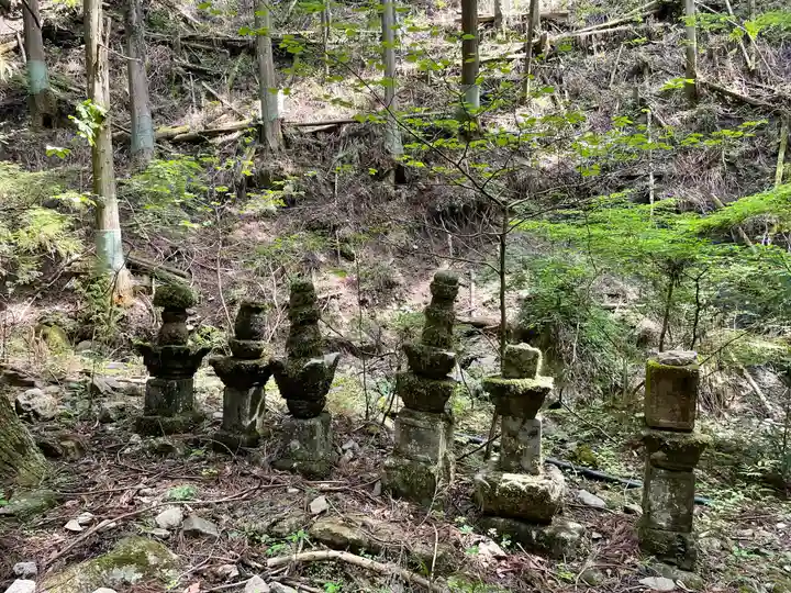 出流山満願寺奥之院(栃木県)