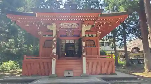 出羽神社(出羽三山神社)～三神合祭殿～の末社