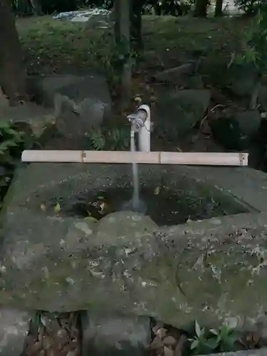 神明社（宮浦）の手水舎