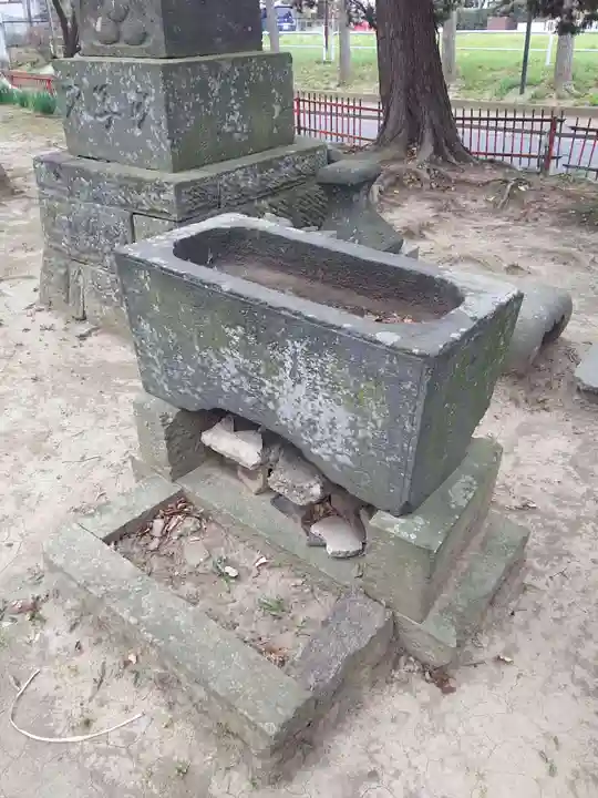 身代神社の手水舎