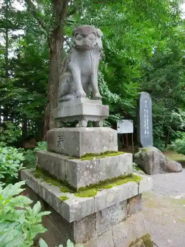 比布神社の狛犬