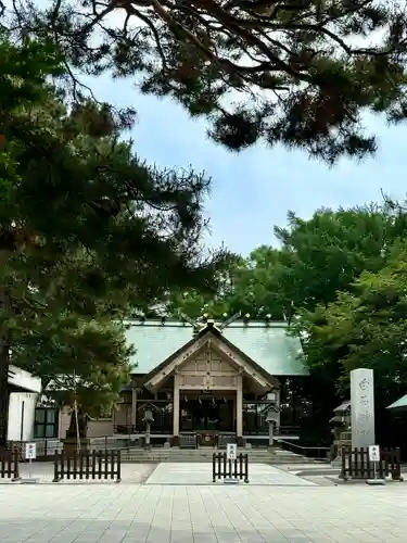 白石神社の本殿・本堂