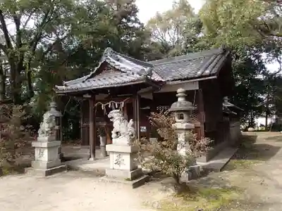 石上市神社の本殿・本堂