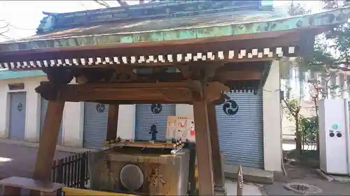 七社神社の手水舎