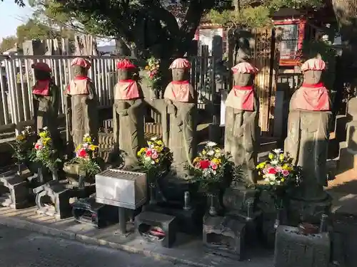 宝仙寺の地蔵
