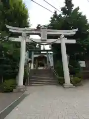 鳩ヶ谷氷川神社の鳥居