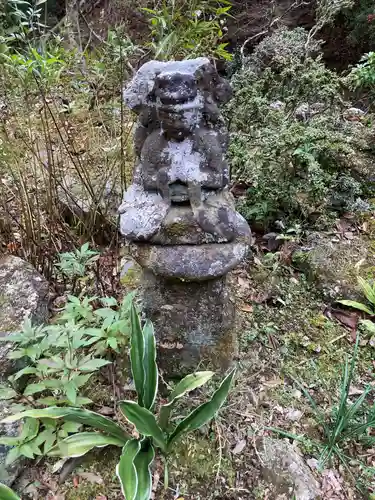 茶湯寺の仏像