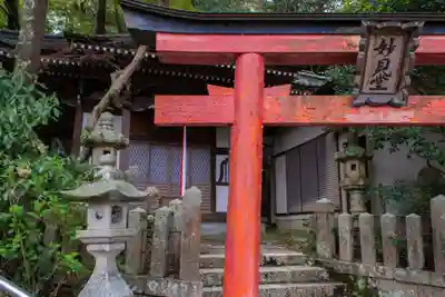 湯泉神社の末社・摂社