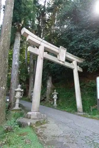 本瀧寺の鳥居