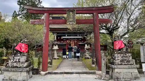 威徳天満宮の鳥居