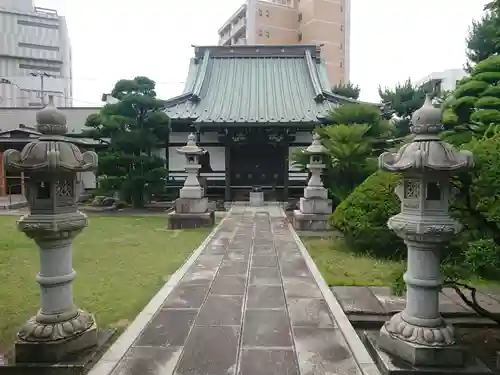 本立寺の本殿・本堂