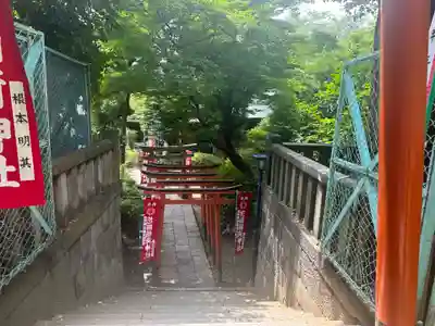 花園稲荷神社の鳥居