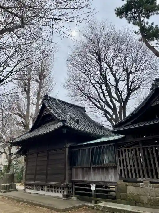 上小岩天祖神社の{uncategorized: "未分類", other: "その他", undefined: "問題あり", building: "その他建物", grave: "お墓", sacred_gate: "鳥居", guardian: "狛犬", statue: "像", buddha: "仏像", history: "歴史", nature: "自然", garden: "庭園", animal: "動物", pagoda: "塔", temizu: "手水舎", mountain_gate: "山門・神門", sanctuary: "本殿・本堂", subordinate: "末社・摂社", art: "芸術", scenery: "景色", jizo: "地蔵", ema: "絵馬", goshuin: "御朱印", omikuji: "おみくじ", items: "授与品その他", amulet: "お守り", goshuincho: "御朱印帳", eats: "食事", festival: "お祭り", votive_dance: "神楽", shichigosan: "七五三参", wedding: "結婚式", experience: "体験その他", initially: "初詣", around: "周辺", anti_infection: "感染症対策"}