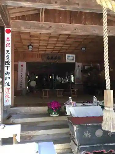 霧島岑神社の本殿・本堂