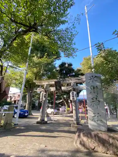 相模原氷川神社の鳥居