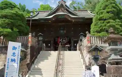 成田山新勝寺の山門・神門