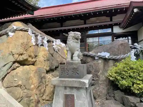 大祐神社の狛犬