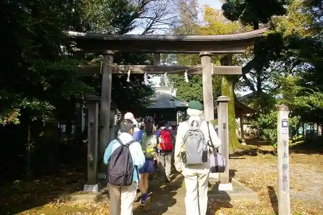二本木神社の鳥居