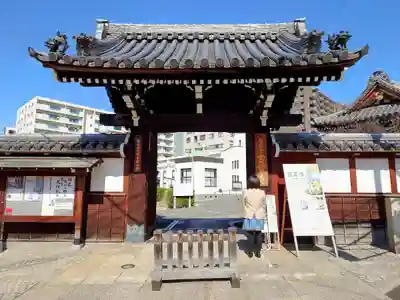 雲雷寺の山門・神門