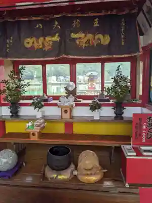 八大白龍大神の本殿・本堂