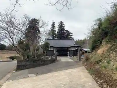 安誠寺の本殿・本堂