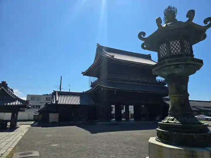 大通寺(長浜御坊)(滋賀県)