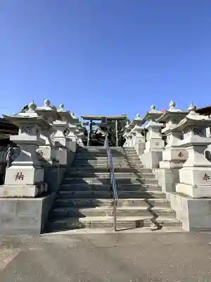 大杉神社 境内社 勝馬神社の{uncategorized: "未分類", other: "その他", undefined: "問題あり", building: "その他建物", grave: "お墓", sacred_gate: "鳥居", guardian: "狛犬", statue: "像", buddha: "仏像", history: "歴史", nature: "自然", garden: "庭園", animal: "動物", pagoda: "塔", temizu: "手水舎", mountain_gate: "山門・神門", sanctuary: "本殿・本堂", subordinate: "末社・摂社", art: "芸術", scenery: "景色", jizo: "地蔵", ema: "絵馬", goshuin: "御朱印", omikuji: "おみくじ", items: "授与品その他", amulet: "お守り", goshuincho: "御朱印帳", eats: "食事", festival: "お祭り", votive_dance: "神楽", shichigosan: "七五三参", wedding: "結婚式", experience: "体験その他", initially: "初詣", around: "周辺", anti_infection: "感染症対策"}